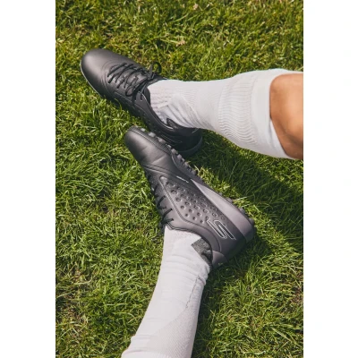Afbeelding van Skechers Performance Razor Voetbalschoenen voor kunstgras, Heren, Maat: 42, Black/silver Kunststof