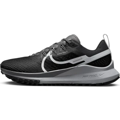 Afbeelding van Nike Performance React Pegasus Trail 4 hardloopschoenen, Dames, Maat: 40.5, Black/aura/dark grey/wolf grey Textiel/ synthetisch