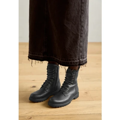 Afbeelding van Panama Jack Frisia Veterboots, Dames, Maat: 41, Black Leer