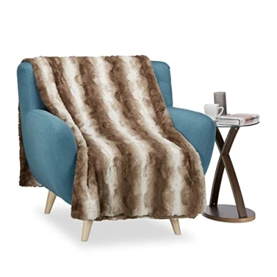 Afbeelding van Relaxdays plaid imitatiebont 150 x 200 woondeken woonplaid bankdeken bruin