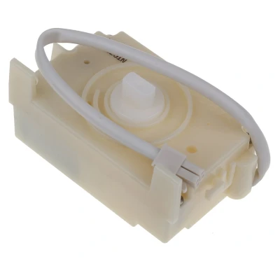 Afbeelding van Beko Moteur fabrique a glacons gnev422x om 4827350100