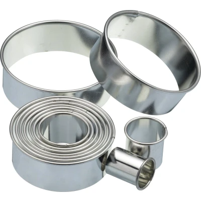 Afbeelding van KitchenCraft Elf ronde uitstekers met metalen opbergblik