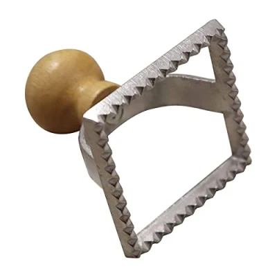 Image de Emporte pièce carré pour raviolis de 6 cm Fackelmann ref 40923
