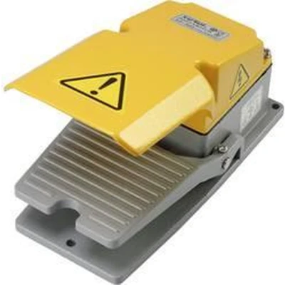 Afbeelding van TRU COMPONENTS XF 302 Voetschakelaar 250 V/AC 15 A 1 pedaal Met beschermkap 1x NO stuk(s)