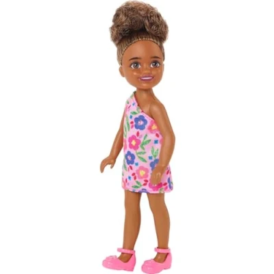 Afbeelding van Barbie Chelsea pop Met roze bloemenjurk Barbiepop