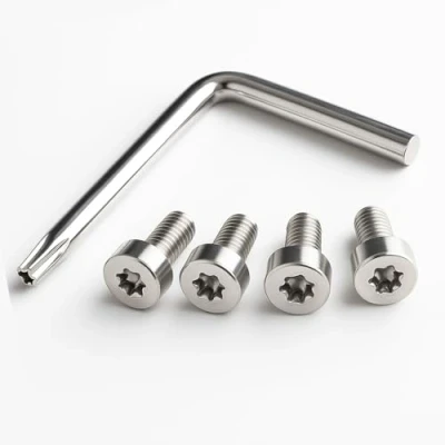 Afbeelding van Borbet Wieldoppen voor A , B D en G design velgen, 1 sleutel + 4 schroeven