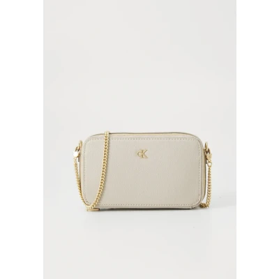 Afbeelding van Calvin Klein Jeans Minimal MONO Camera BAG Schoudertas, Dames, Maat: One Size, Chateau