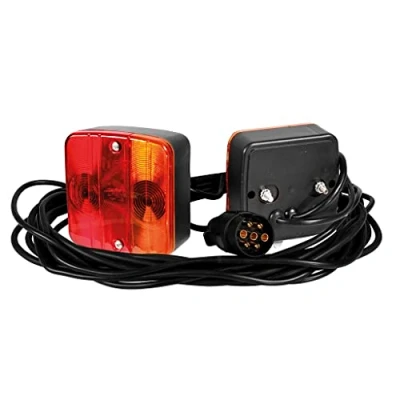 Afbeelding van Spotlight Verkeerskit, aanhangwagen licht Achterlicht kit Afstand tussen de lichten: 1.5m Stroomvoorziening : 7.5m Inhoud: 2 lantaarns (1x 3 fonct en 1x 4 fonct)
