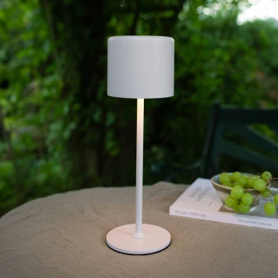 Afbeelding van Accu tafellamp Filo voor buiten, wit