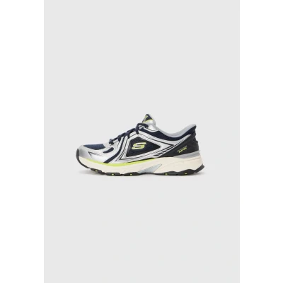 Afbeelding van Skechers Hands Free Slip Ins Stamina Sport heren sneaker Zilver Maat 41