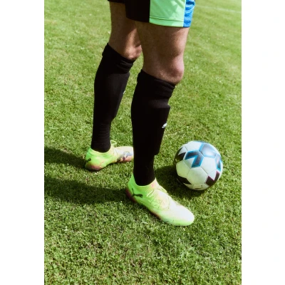 Afbeelding van FUTURE 8 ULTIMATE FG voetbalschoenen, Zwart/Geel, Maat 44,5 PUMA