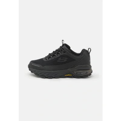 Afbeelding van Skechers Max Protect Fast Track Sneakers voor heren, zwart.