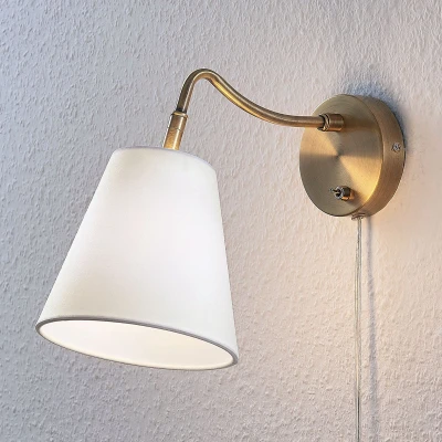 Afbeelding van Lindby Ethan wandlamp met stekker, antiek messing