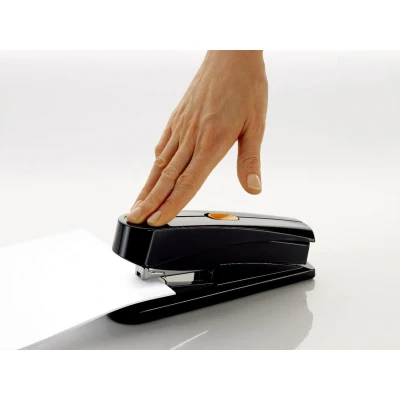 Afbeelding van Novus Office B8FC 020 1673 Platte nietmachine Zwart Nietcapaciteit: 50 vel (80 g/m²)