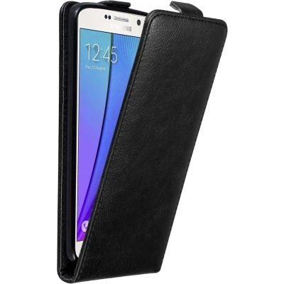 Afbeelding van Cadorabo Hoesje geschikt voor Samsung Galaxy NOTE 5 in ZWARTE NACHT Beschermhoes flip design Case Cover met magnetische sluiting