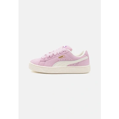 Afbeelding van Puma Unisex Sneakers laag, Maat: 37, Grape mist/warm white Veloursleer