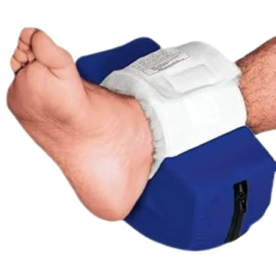 Afbeelding van OrtoPrime Set van 2 waterdichte anti decubitus hakken in de vorm een kromming voor voeten (anti pantoffels universele maat), wit/blauw, M (1 stuk)