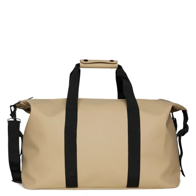 Afbeelding van Rains Hilo Weekendtas Met Waterafstotende Coating Beige