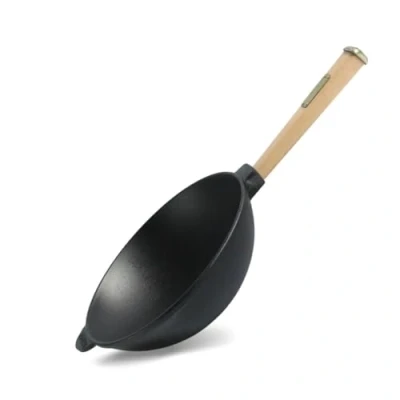 Afbeelding van 4BIG.fun Wokpan met houten handvat 24 cm gietijzer wok 2,2 l outdoor pan grillpan gietijzeren inductie