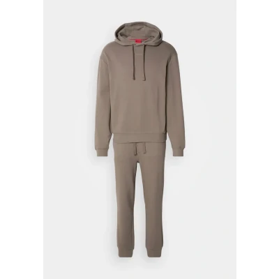 Afbeelding van HUGO Tracksuit Dapodayote SET Trainingspak, Heren, Maat: Medium, Medium grey