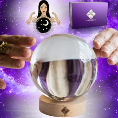 Afbeelding van Kristallen bal Voyance 10 cm &amp; houten standaard + doos perfect voor kristallomantie, waarzeggerij, medium