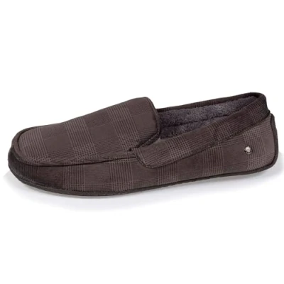 Afbeelding van Isotoner Mocassins pantoffels voor heren, superzacht fluweel, zwart.
