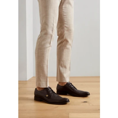 Afbeelding van bugatti Rinaldo Comfort Veterschoenen, Heren, Maat: 42, Black Leer