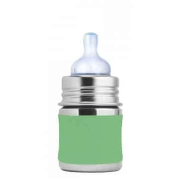 Afbeelding van Pura Speenfles 150 ml Plasticvrij Drinkfles Voorkomt Maagkrampen Vaatwasserbestendig Inclusief Siliconen Speen, Reisdop en Sleeve Top is Verwisselbaar Veelzijdig Moss