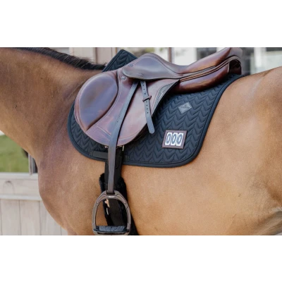Afbeelding van Kentucky Horsewear Zadeldekje Fishbone Competiton Springen Zwart