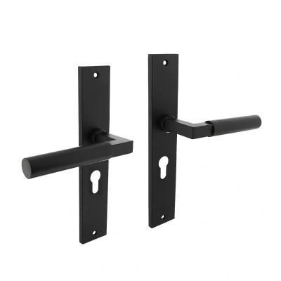Afbeelding van Intersteel Deurkruk Bau Stil op schild 245x45 mm profielcilindergat 55 mat zwart
