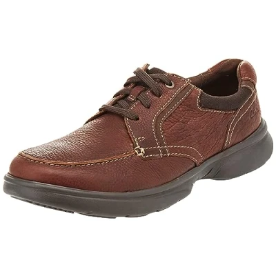 Afbeelding van Clarks Bradley Vibe Sneakers voor heren, Lichtbruin leer.