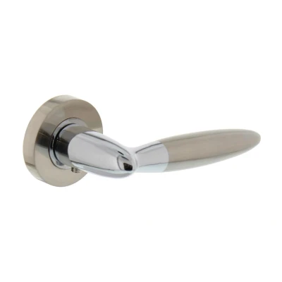 Afbeelding van Intersteel Deurklink chroom / nikkel Elen Ø52x10 mm