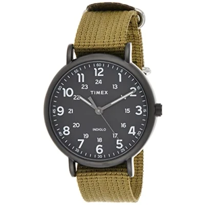 Afbeelding van Timex Weekender 43 mm Quartz horloge met zwarte wijzerplaat en olijfgroene armband TW2U68200, band