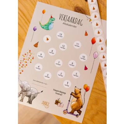 Afbeelding van verjaardag aftelkalender Juulz illustrations aftellen stickers plakken Kinderaftelkalender
