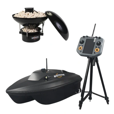 Afbeelding van BaitStar Baitboats Xpert Carbon AllinOne Voerboot (Baitthrower, GPS &amp; Fishfinder) Voerboten