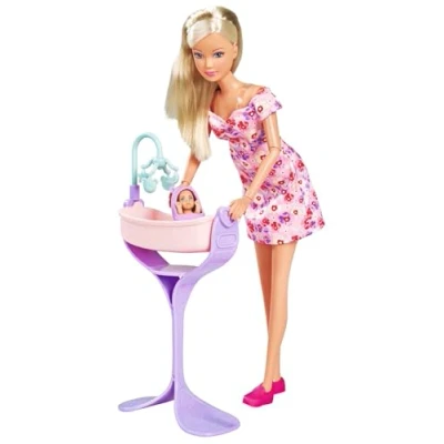 Afbeelding van Simba Steffi Love Hello Baby Zwangere mama Groeiende buik Pop Vanaf 3 jaar