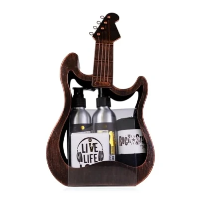 Afbeelding van Accentra Cadeauset met metalen gitaar bestaande uit douchegel, bodylotion, zeep en kleine handdoek origineel cadeau voor speciale gelegenheden zoals Moederdag,