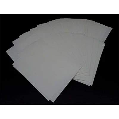Afbeelding van docsmagic.de 5 x 100 matte witte kaarthoezen standaard maat 66 91 hoezen PKM MTG
