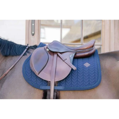Afbeelding van Kentucky Zadeldekje Metal Chain Springen Navy Full Agradi.be