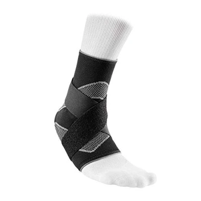 Afbeelding van McDavid enkelsleeve 4 zijdig elastisch met figuur 8 strap maat S