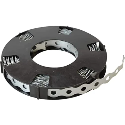 Afbeelding van 10 meter rol 12 mm multi purpose geperforeerd verzinkt staal bevestigingsriem band