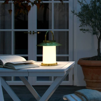 Afbeelding van Lamp op zonne energie Temple To Go, zink, hoogte 22 cm