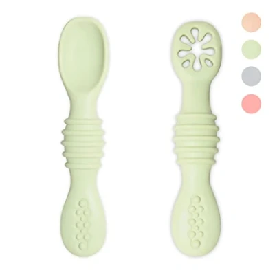 Afbeelding van VegMai® Prelepels voor baby&#039;s. Leerlepels BLW, stap 1 + 2. Aanbevolen door voedingsdeskundigen en BLW experts. Antibacterieel ergonomisch siliconen bestek (GROEN)
