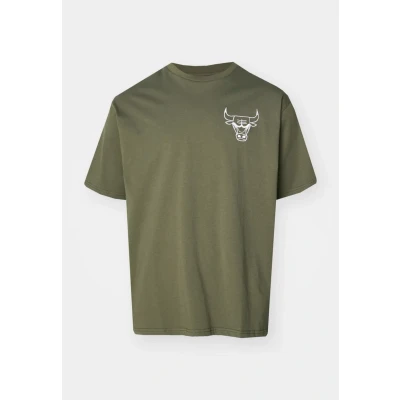 Afbeelding van New Era NBA Chicago Bulls League Essentials Oversized TEE Fanartikel, Heren, Maat: Small, Olive