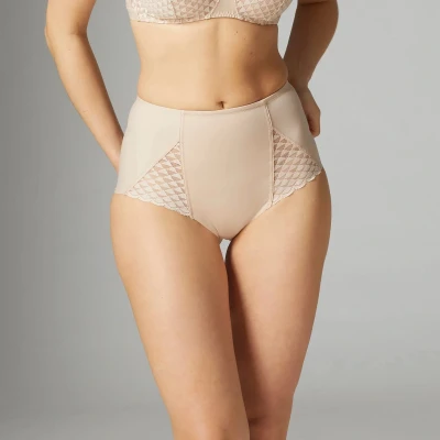 Afbeelding van Simone Pérèle dames Subtile slip met borduring in de kleur Beige, maat: 38