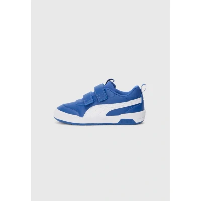 Afbeelding van Puma Multiflex 2 Unisex Hardloopschoenen voor op de weg Clyde royalpuma white kinderen, Maat: 32, royal/puma Schoenen