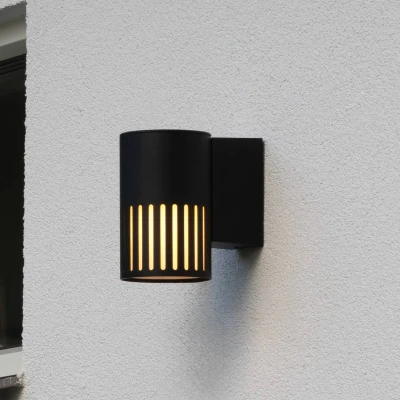 Afbeelding van Konstsmide Pistoia Buiten Wandlamp 10,5 X 16,5 17 Cm IP54 Zwart