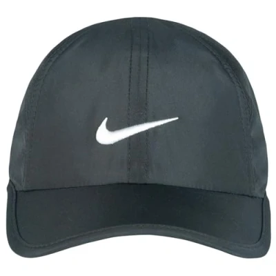 Afbeelding van Nike Sportswear NAN Featherlight Unisex Pet voor kinderen, Maat: 52 53.5, Black