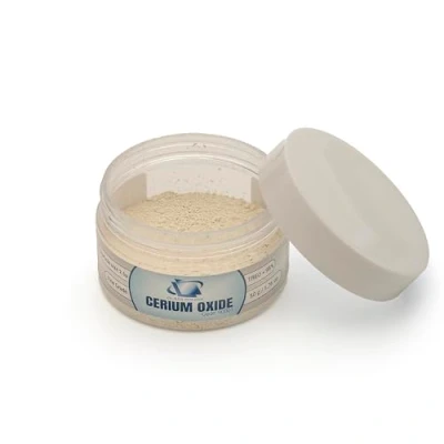 Afbeelding van Glass Polish 90001 fijn ceriumoxidepoeder voor het polijsten van glas TREO 95% 2,5 micron 50 gram wit