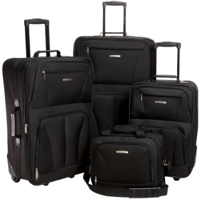 Afbeelding van Set van 4 rolbagage Rockland, zwart., Journey Softside Kofferset, recht